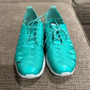 Nike Women's Aqua Woven Sneakers